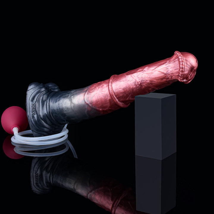 Lebensechter Fantasy-Dildo mit spritzendem Pferd