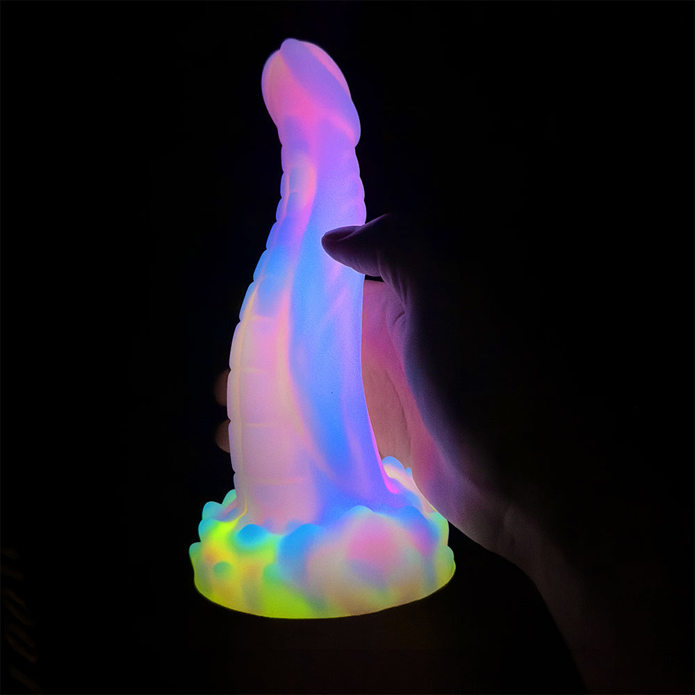 Weicher, leuchtender Fantasy-Analdildo aus Silikon