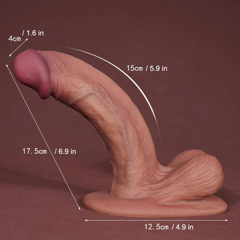 Realistischer Dildo mit großen, weichen Kugeln und Saugnapf